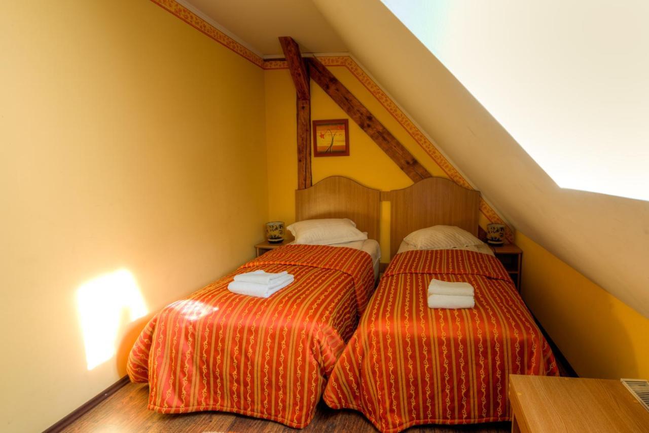 House Of Dragons Apartments Sighişoara Extérieur photo