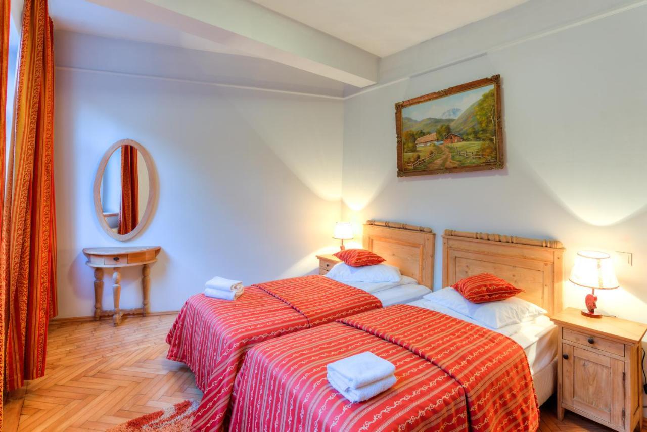 House Of Dragons Apartments Sighişoara Extérieur photo