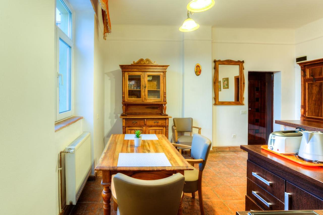 House Of Dragons Apartments Sighişoara Extérieur photo